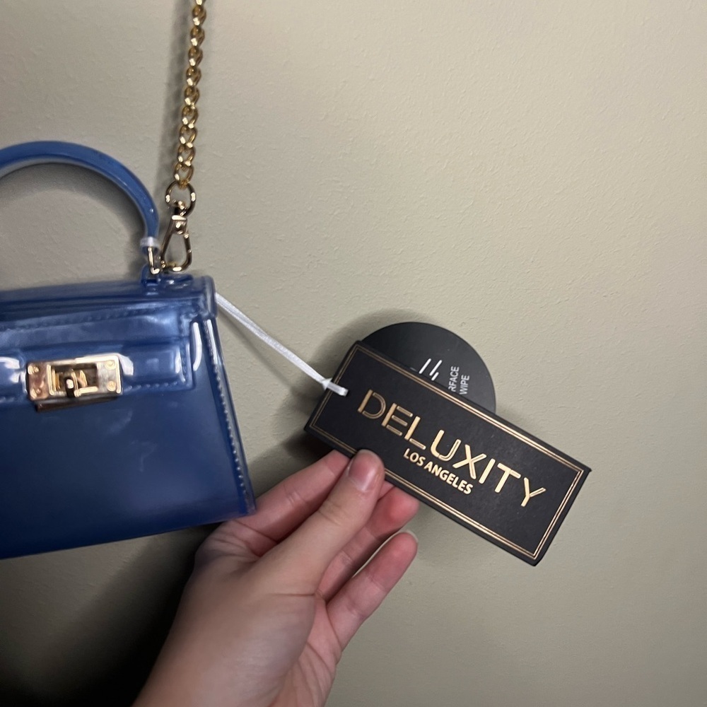 NWT Mini Bag - Picture 4 of 6